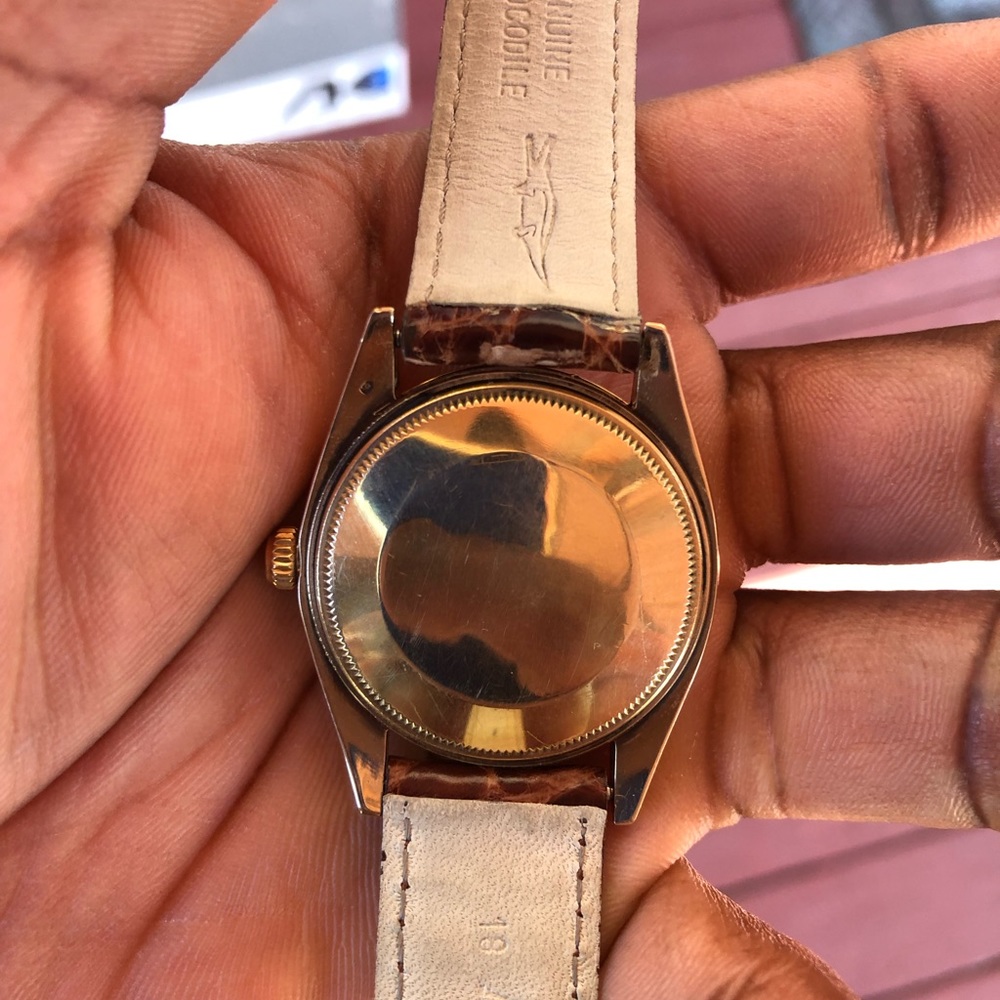 Rolex oyster perpetual date - Picture 4 of 8